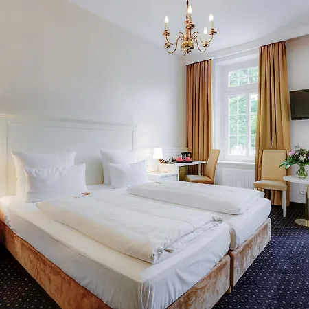 Fuerst Bismarck Hotel