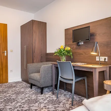 Signature Astoria 3*