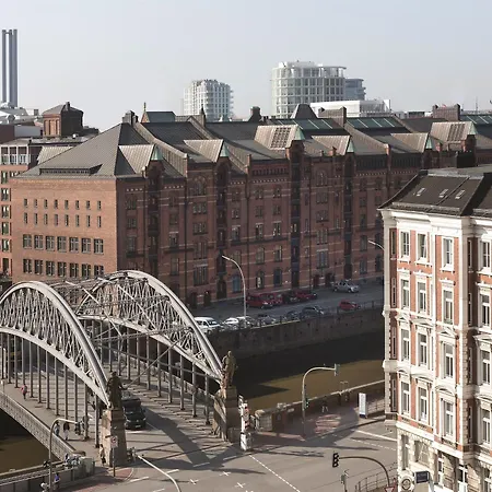 Adina Speicherstadt Amburgo