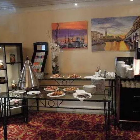 Courtyard By Marriott Airport Hotel Hamburg