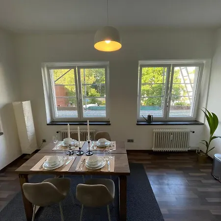 Airport Fuer 4 - Smart Tv - Kueche - Echarger Apartmán *