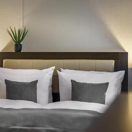 Hotel Continental Hauptbahnhof Amburgo