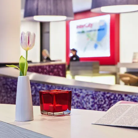 Intercityhotel Dammtor-messe 4*