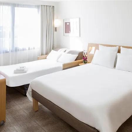 ノボテル シティ アルスター 4*