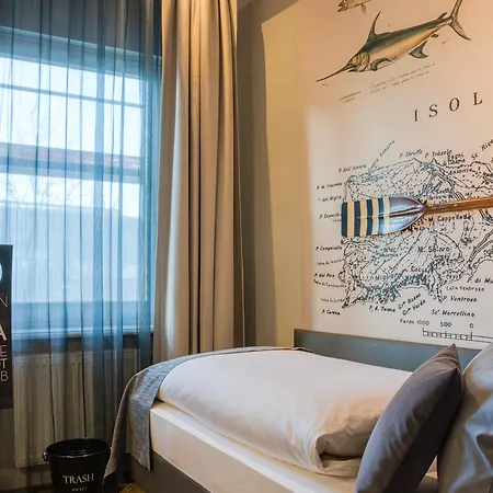 Boutique 53 & 56 City, Trademark Collection By Wyndham 3* Hamburg