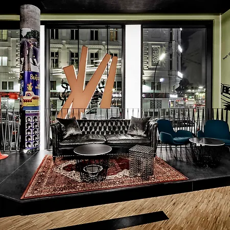 Generator Hostel *