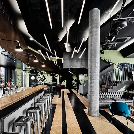 Generator Hostel *