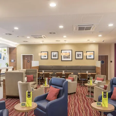Hampton By Hilton Centre