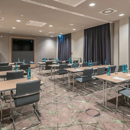 - - Berliner Tor By Ihg Hotel