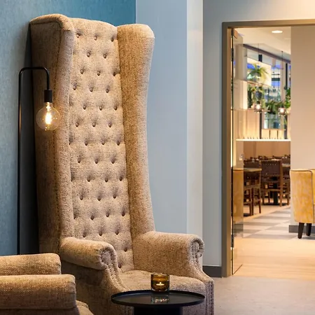 Hotel Leonardo Altona 4*