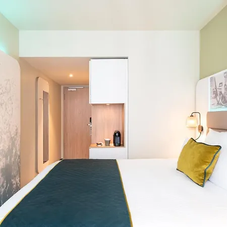 Leonardo Altona Hotel 4*