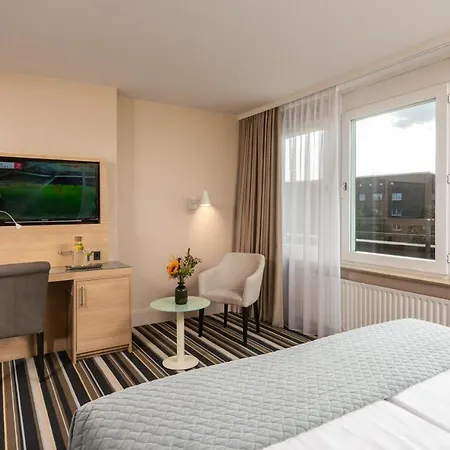 Leonardo Elbbrücken 4* Hamburg