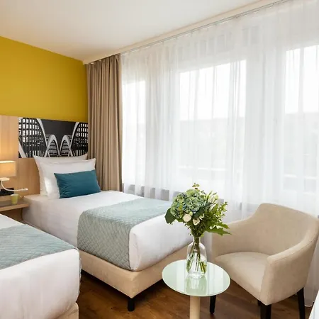 Leonardo Elbbrücken Hotel