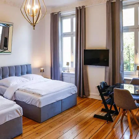 Sleephotels Alsterroom *