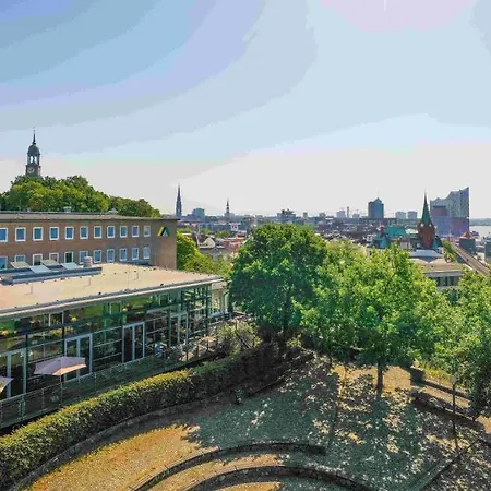 Auf Dem Stintfang-membership Required Hostel *