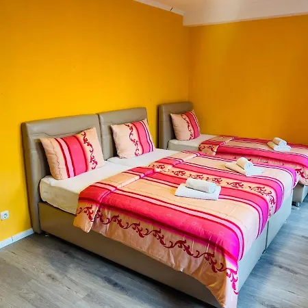 Hotel M&m - Wilhelmsburg 2*