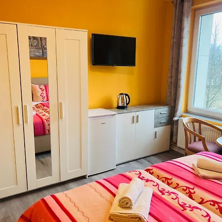 Hotel M&m - Wilhelmsburg 2*