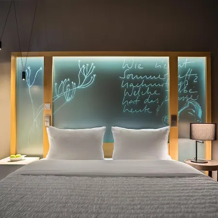 Le Meridien Hotel