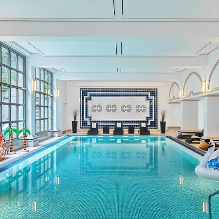 Marriott Hotel 5*