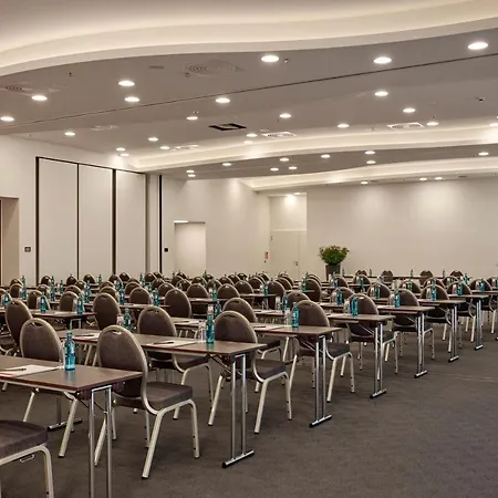 Hyperion Hotel 5*
