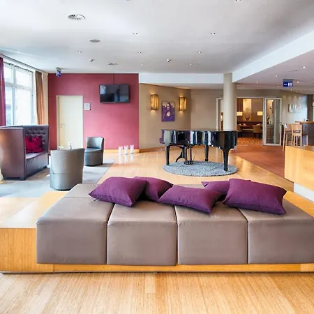 Leonardo Airport Hotel 4*