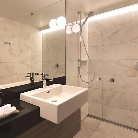 Adina Speicherstadt 4*
