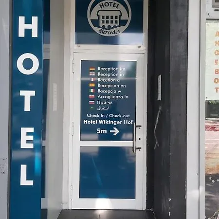 Mercedes/centrum Szálloda 2*