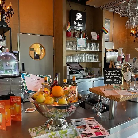 Auf Dem Stintfang-membership Required Hostel