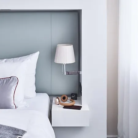 Hotel Side, Hamburg, A Member Of Design 5*
