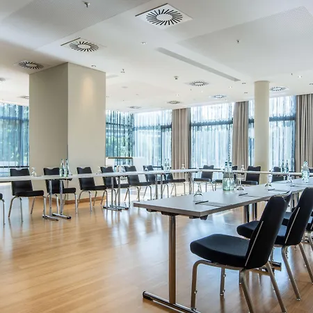 Radisson Blu Hotel, 4* Hamburg
