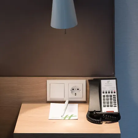 - - Berliner Tor By Ihg Hotel 4*