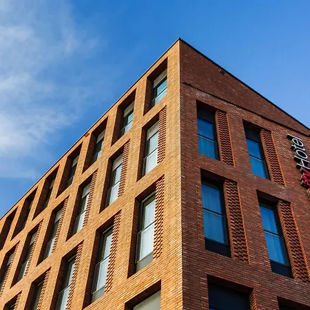 Intercityhotel Hamburg-barmbek 4*