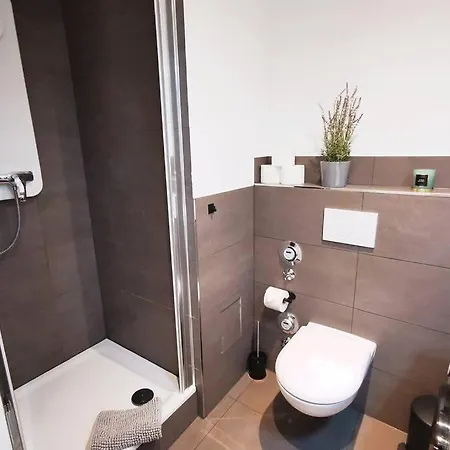 Apartamento Hh 05 By Rockchair - Superhost Status - Modernes Mit Sonnigem Balkon & Premium Boxspringbetten In Winterhude - Geheimtipp