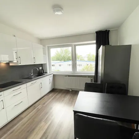 Zentrale Mit 3 Schlafzimmer Fuer Bis Zu 9 Personen *