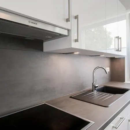 Zentrale Mit 3 Schlafzimmer Fuer Bis Zu 9 Personen * Hamburg
