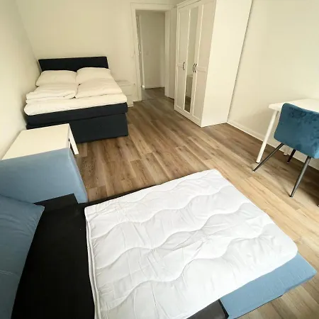 Apartment Zentrale Mit 3 Schlafzimmer Fuer Bis Zu 9 Personen *
