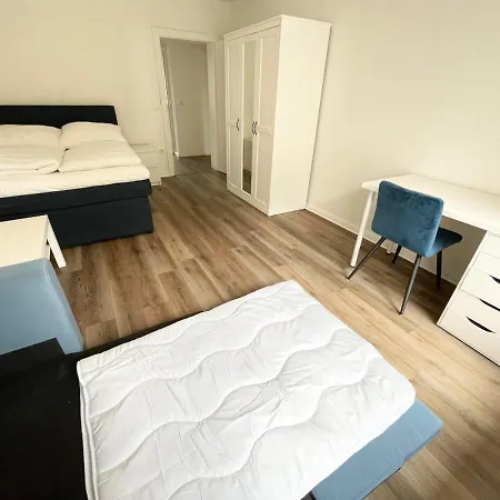 Zentrale Mit 3 Schlafzimmer Fuer Bis Zu 9 Personen Hamburg