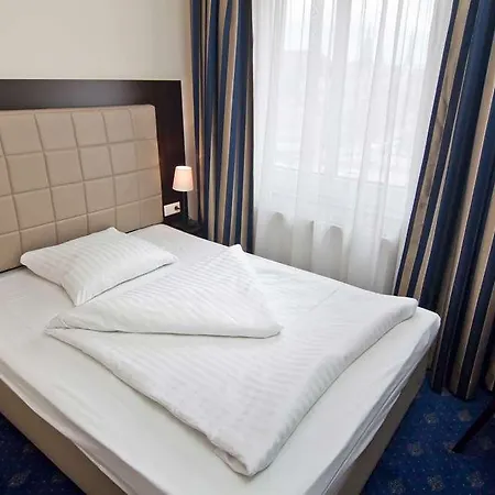 Continental Hauptbahnhof Hotel