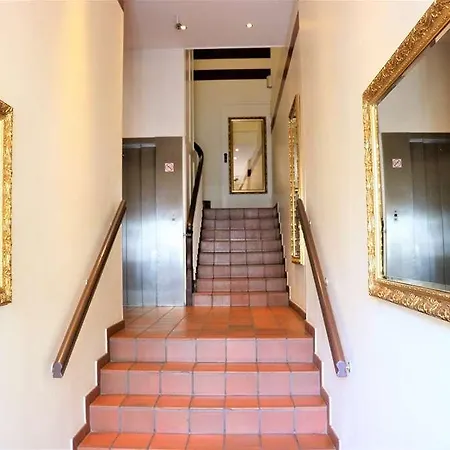 Novum Eleazar Center 4* Hamburgo