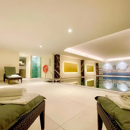 Courtyard By Marriott Airport 4* Hamburg