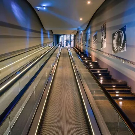 Hotel Moevenpick 4*