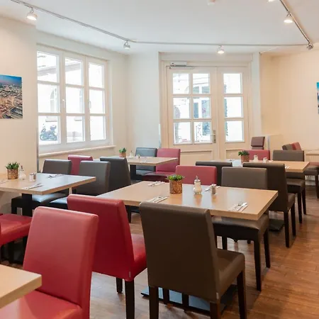 圣乔治阿尔斯特汉堡新奇酒店 3*