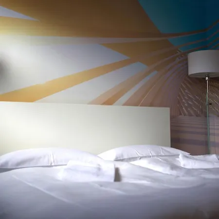 @friends By Citysurfer Hostel *