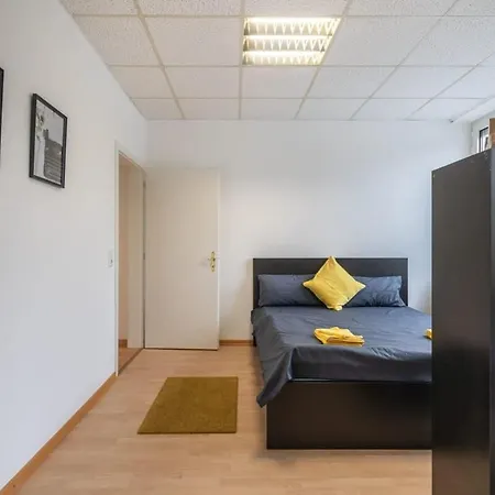 Beautiful 2 Bedroom Incl Parking