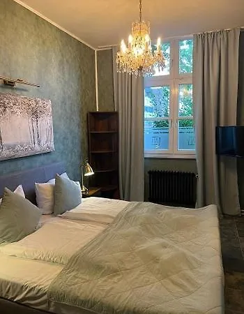 Alte Schule 22 Am Saseler Markt 2 Schlafzimmer & Baeder Hochwertig Apartment