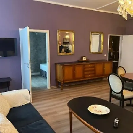 Alte Schule 22 Am Saseler Markt 2 Schlafzimmer & Baeder Hochwertig Apartment