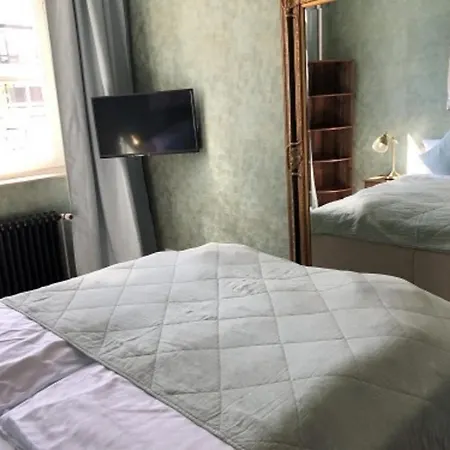 Alte Schule 22 Am Saseler Markt 2 Schlafzimmer & Baeder Hochwertig Apartment Hamburg