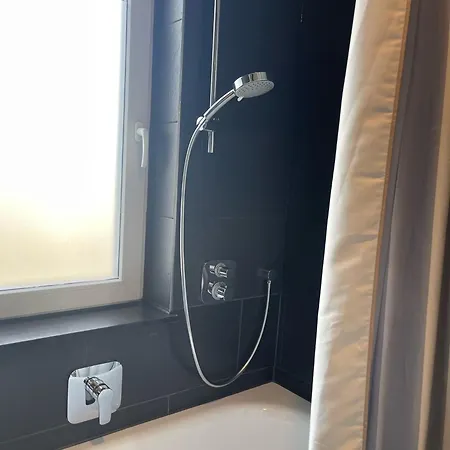 Inselsuites Finkennest Airbus Finkenkwerder 125 M2 Kamin Apartment *