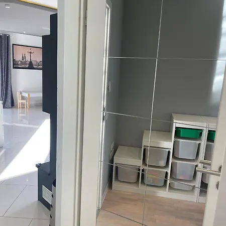 Inselsuites Finkennest Airbus Finkenkwerder 125 M2 Kamin Apartment Hamburg