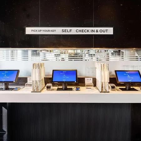 Radisson Blu Hotel, 4* Hamburg